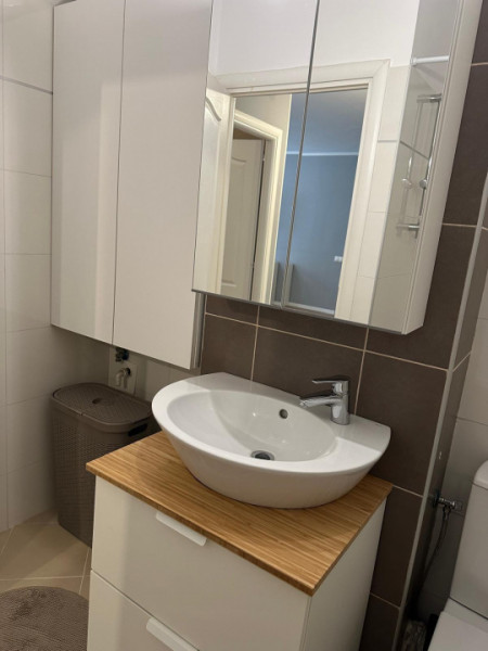 Apartament 3 camere 2 bai/Gradina proprie