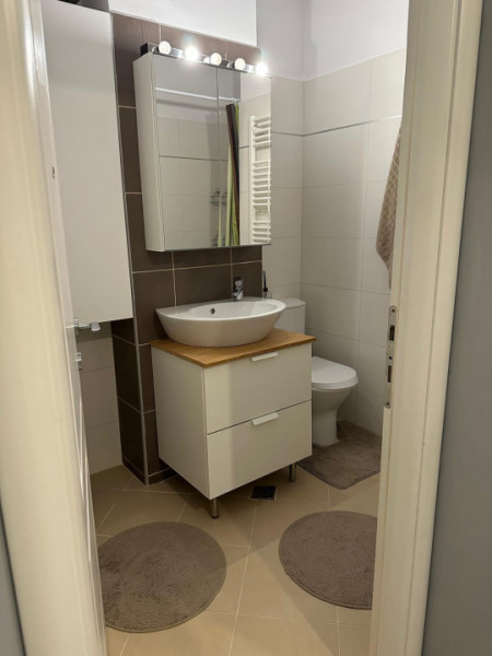 Apartament 3 camere 2 bai/Gradina proprie