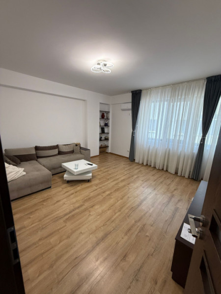 Apartament 2 camere de Inchiriat/Ghindari
