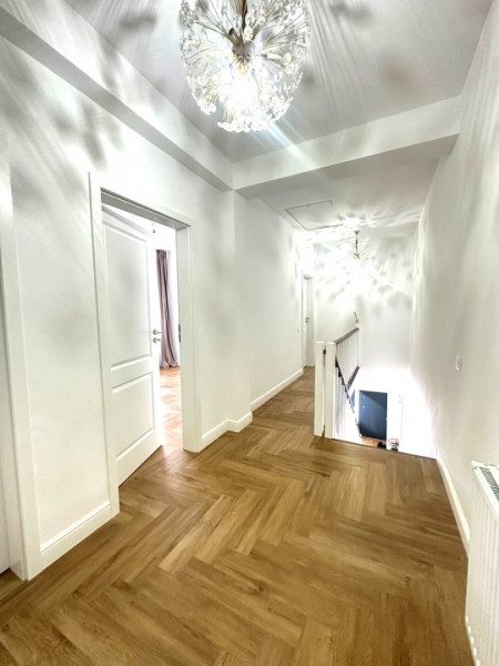 Vila Duplex P+1+Pod/Bragadiru strada Gliei/Mobiat si Utilat