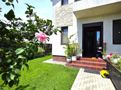Vila/Casa de vanzare 4 camere/Bragadiru strada Topaz