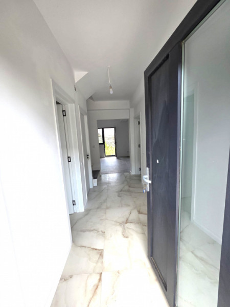 Casa de Vanzare/P+1+M/Bragadiru-Cartierul Independentei