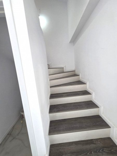 Casa de Vanzare/P+1+M/Bragadiru-Cartierul Independentei