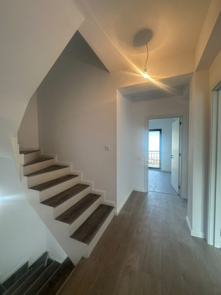 Casa de Vanzare/P+1+M/Bragadiru-Cartierul Independentei