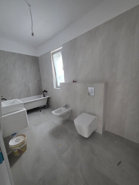 Casa Individuala/Cristalului P+1+M id nr 18