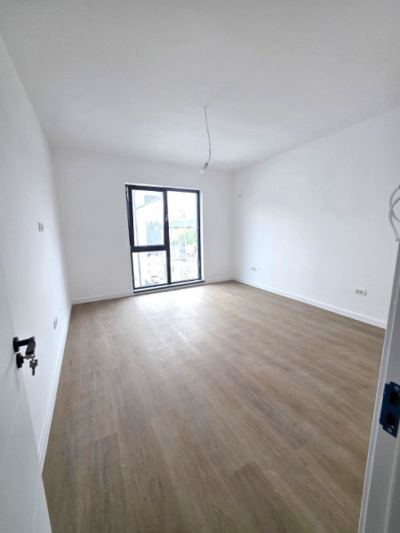 Casa Individuala/Cristalului P+1+M id nr 18