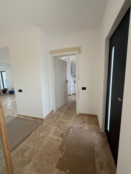 Vila Individuala/4 camere/Cartier Cristalului