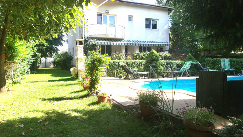 Vila Individuala /Piscina Proprie/Teren 2100 mp