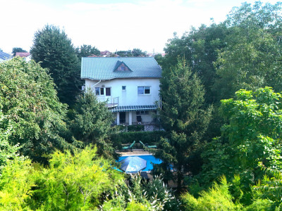Vila Individuala /Piscina Proprie/Teren 2100 mp