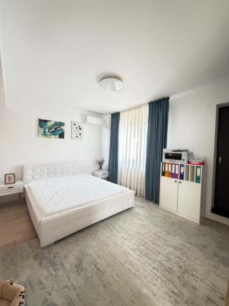 Casa/Vila 4 Camere 3 bai/Bragadiru-Cristalului