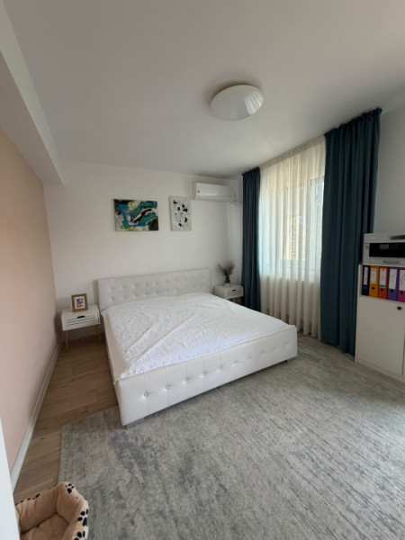 Casa/Vila 4 Camere 3 bai/Bragadiru-Cristalului