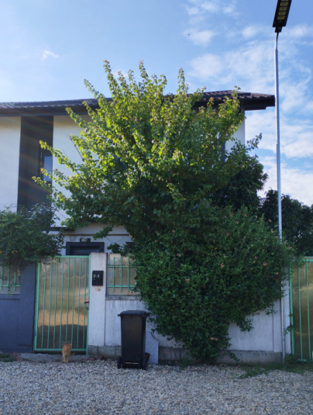 Laterala de Triplex /Bragadiru-Topaz/4 camere