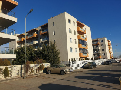 Apartament 3 camere 2 bai/Complex Adora/Crisul Repede