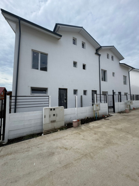 Vila triplex P+1+M /4 Camere/Cartierul Independentei