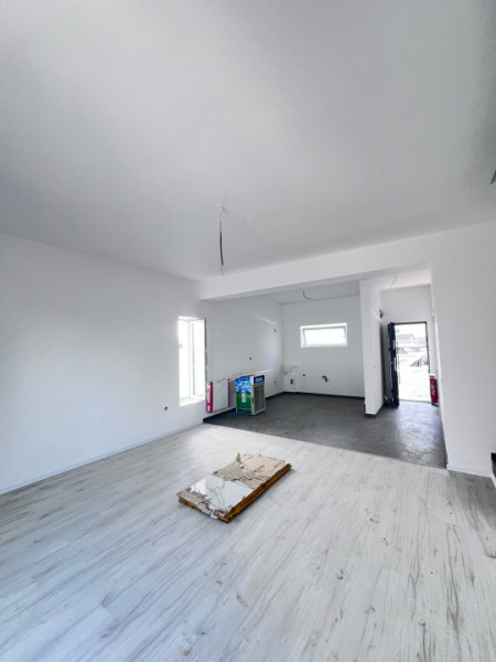Vila triplex P+1+M /4 Camere/Cartierul Independentei