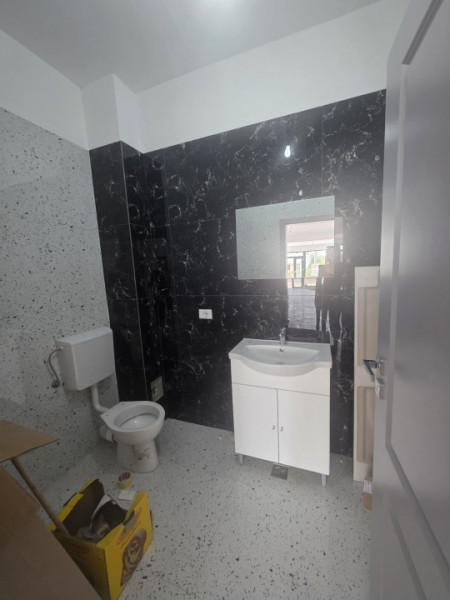 Inchiriere Spatiu Comercial Bragadiru str Crisul Repede