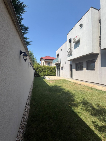 Vila Individuala/Garaj/Mobilata si Utilata/Cristalului