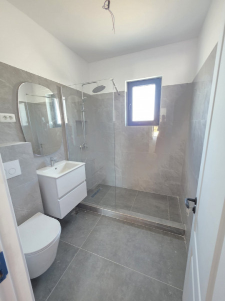 Vanzare Casa tip triplex/3 camere id nr 50