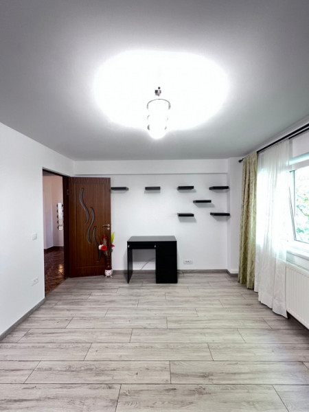 Apartament 3 camere/Bragadiru Central