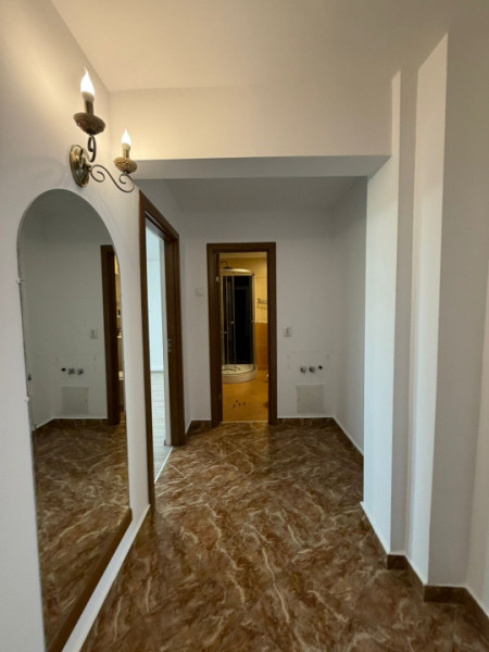 Apartament 3 camere/Bragadiru Central