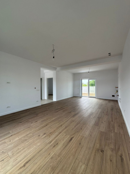 Vila Individuala in Domnesti/ Incalzire in Pardoseala