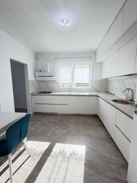 Inchiriere Vila Duplex P+1+M 