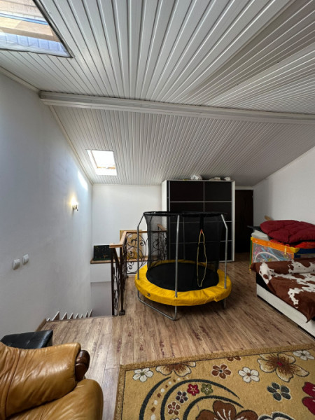 Casa/Vila insiruita Mobilata si Utilata Str.Neamului