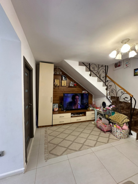 Casa/Vila insiruita Mobilata si Utilata Str.Neamului