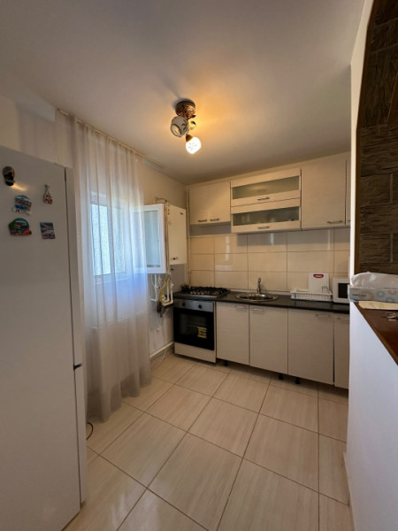 Apartament 5 camere/Bragadiru-Cristalului