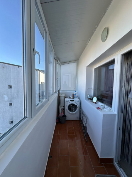 Apartament 5 camere/Bragadiru-Cristalului