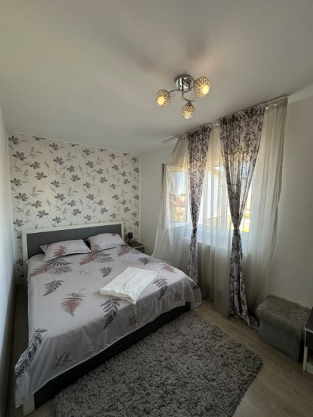 Apartament 5 camere/Bragadiru-Cristalului