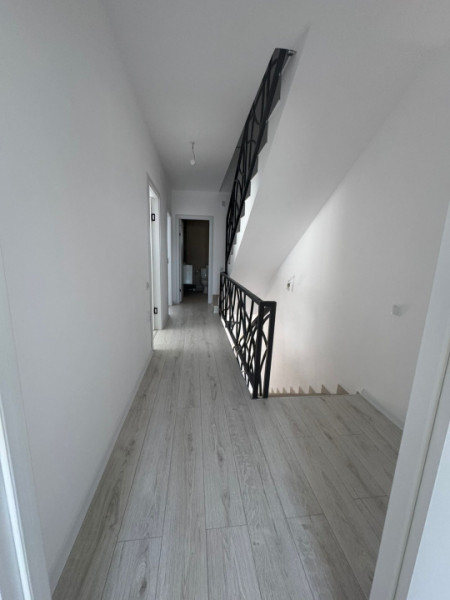 Vanzare/Vila Individuala P+1+M Bragadiru-Strada Gliei 