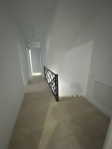 Vanzare/Vila Individuala P+1+M Bragadiru-Strada Gliei 