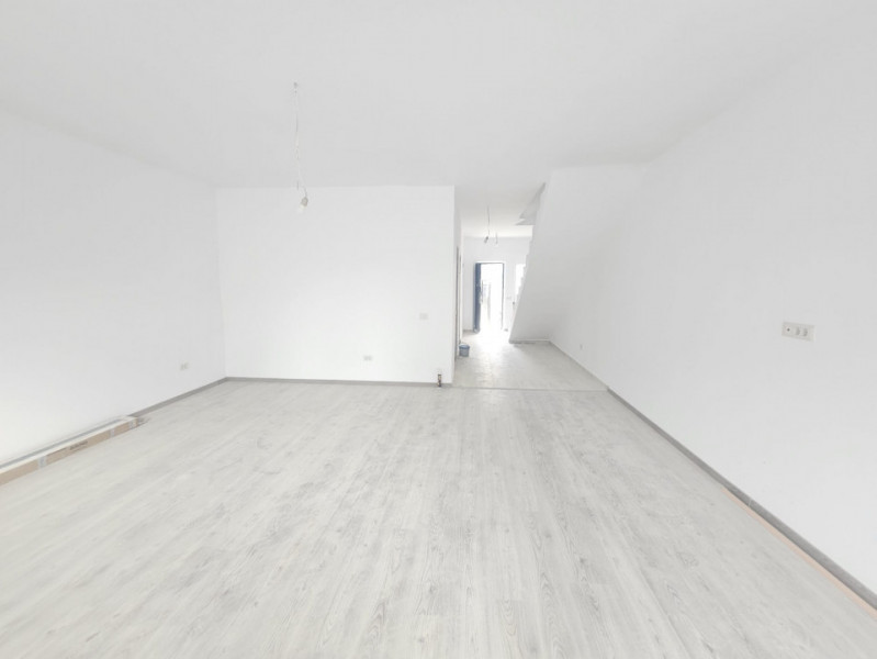 Vanzare/Duplex P+1+M Bragadiru-Strada Gliei 