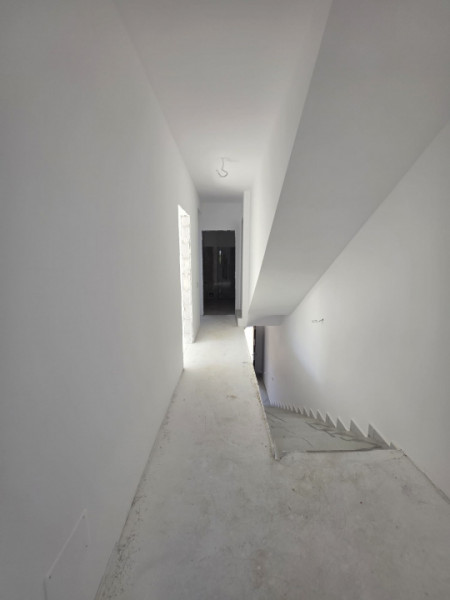 Vila Duplex de Vanzare/Bagadiru-Cristalului