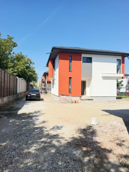Vila Individuala 5 camere/Bragadiru-Central