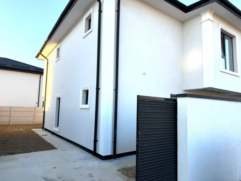 Vanzare Duplex P+1+Pod /4 camere/str Celofibrei-Crisul Repede 