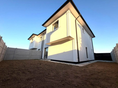 Vanzare Duplex P+1+Pod /4 camere/str Celofibrei-Crisul Repede 