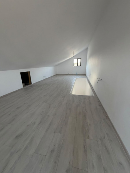 Vila P+1+M in Bragadiru-Celofibrei/Mansarda Finisata