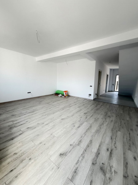 Vila P+1+M in Bragadiru-Celofibrei/Mansarda Finisata