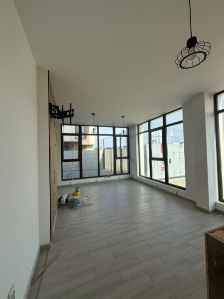 Spatiu Comercial de Inchiriat Bragadiru-Cristalului