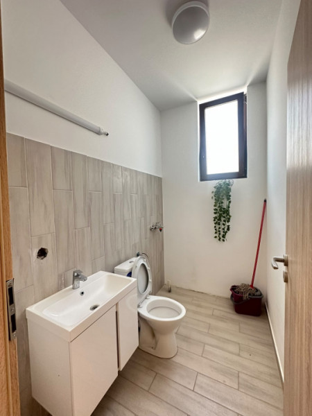 Spatiu Comercial de Inchiriat Bragadiru-Cristalului